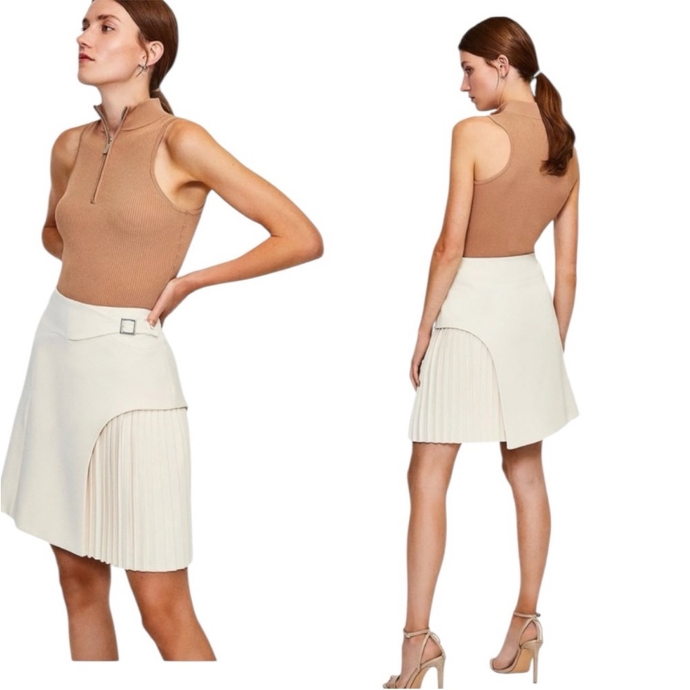Karen Millen Tailored Buckle Detail Pleated Beige Mini Skirt Size US 4 UK 8 - Picture 2 of 5